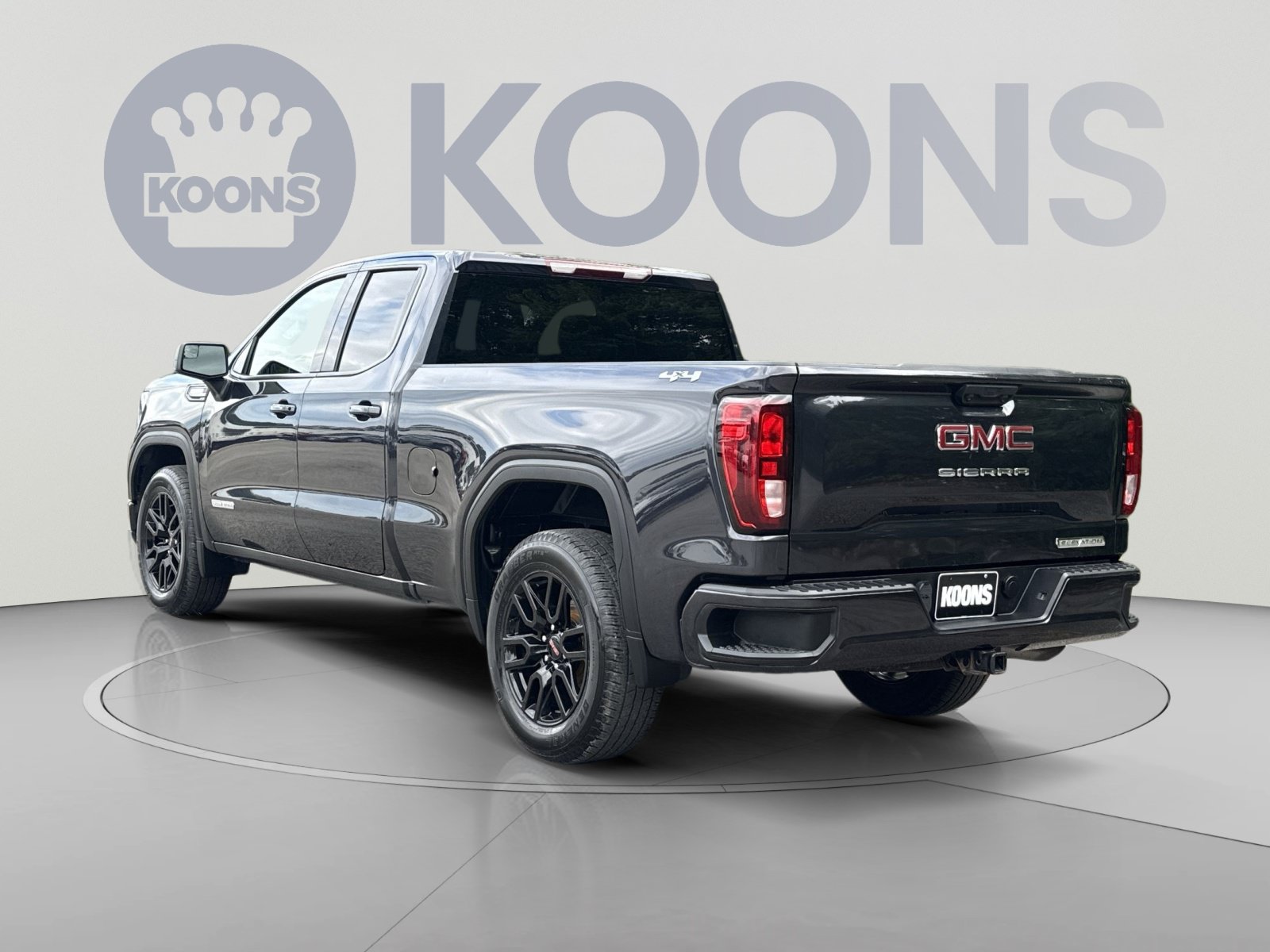 Used 2023 GMC Sierra 1500 Elevation AWD/4WD image 4