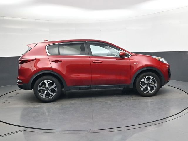 Used 2022 Kia Sportage LX image 3