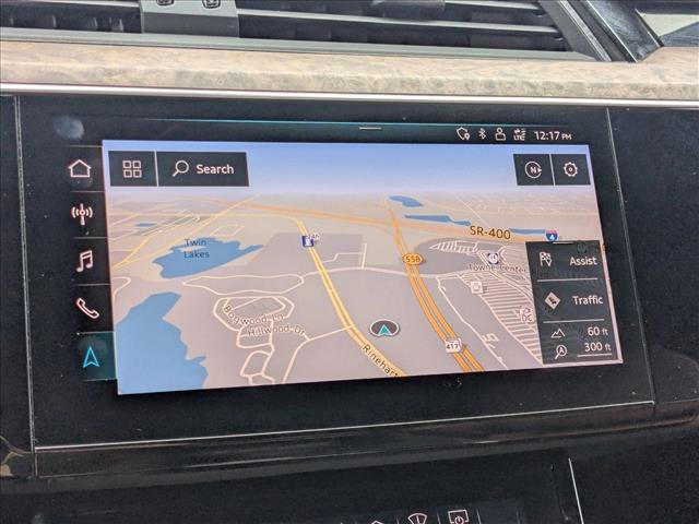 Used 2019 Audi e-tron Prestige w/ Prestige Package image 9
