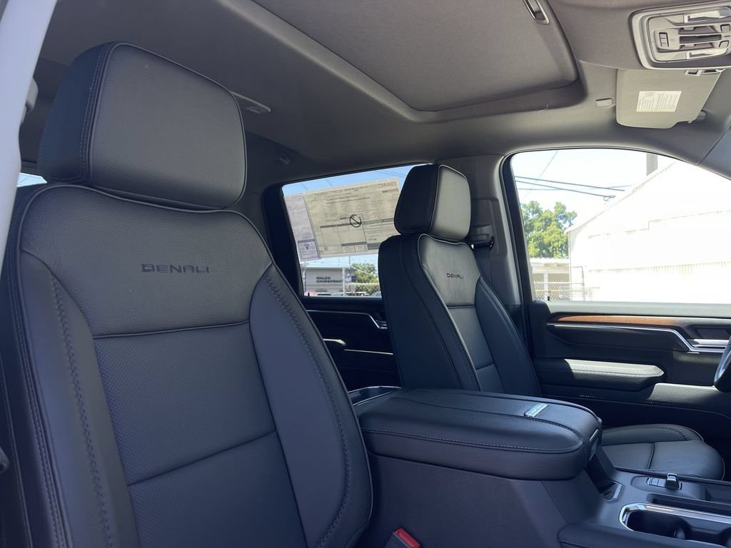 New 2026 GMC Sierra 2500 Denali w/ Denali Reserve Package AWD/4WD image 28