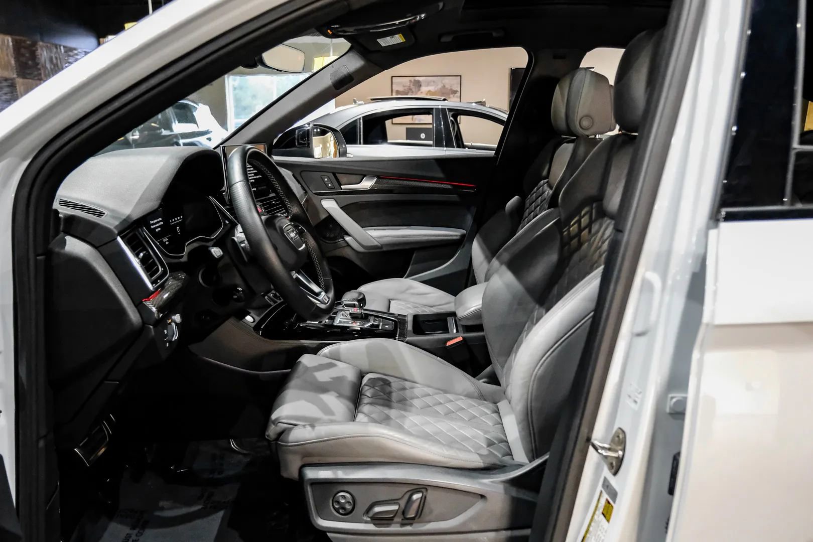 Used 2021 Audi SQ5 Prestige w/ Prestige Package AWD/4WD image 5
