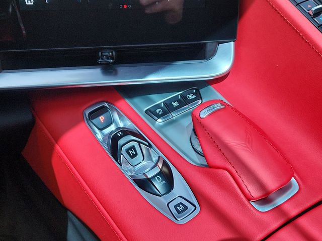 Used 2024 Chevrolet Corvette Stingray Preferred Cpe w/ Body-Color Dual Roof Package RWD image 38