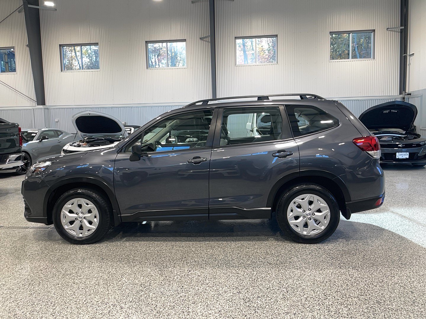 Used 2023 Subaru Forester AWD/4WD image 4