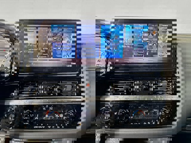 New 2026 Nissan Pathfinder SV image 12