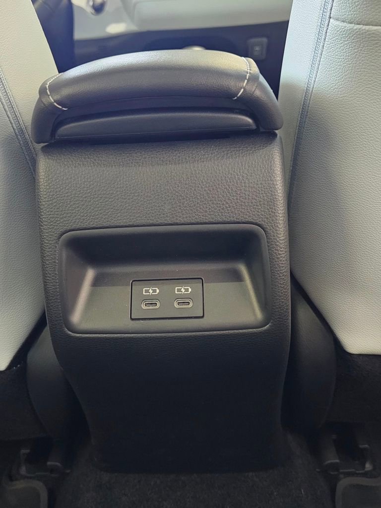 Used 2023 Toyota Corolla XSE image 31