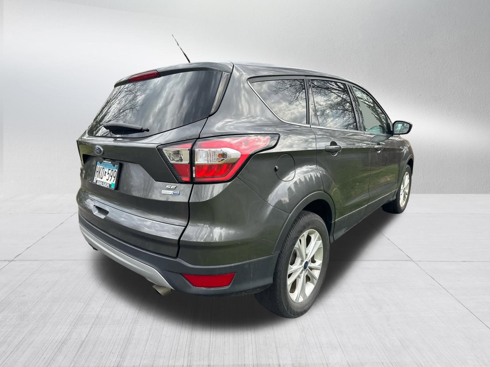 Used 2017 Ford Escape SE AWD/4WD image 5
