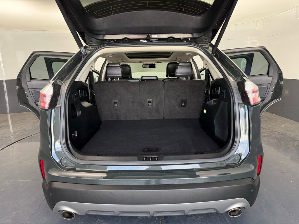 Used 2022 Ford Edge Titanium AWD/4WD image 6