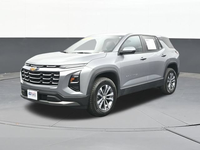 Used 2026 Chevrolet Equinox LT w/ Convenience Package II AWD/4WD image 3