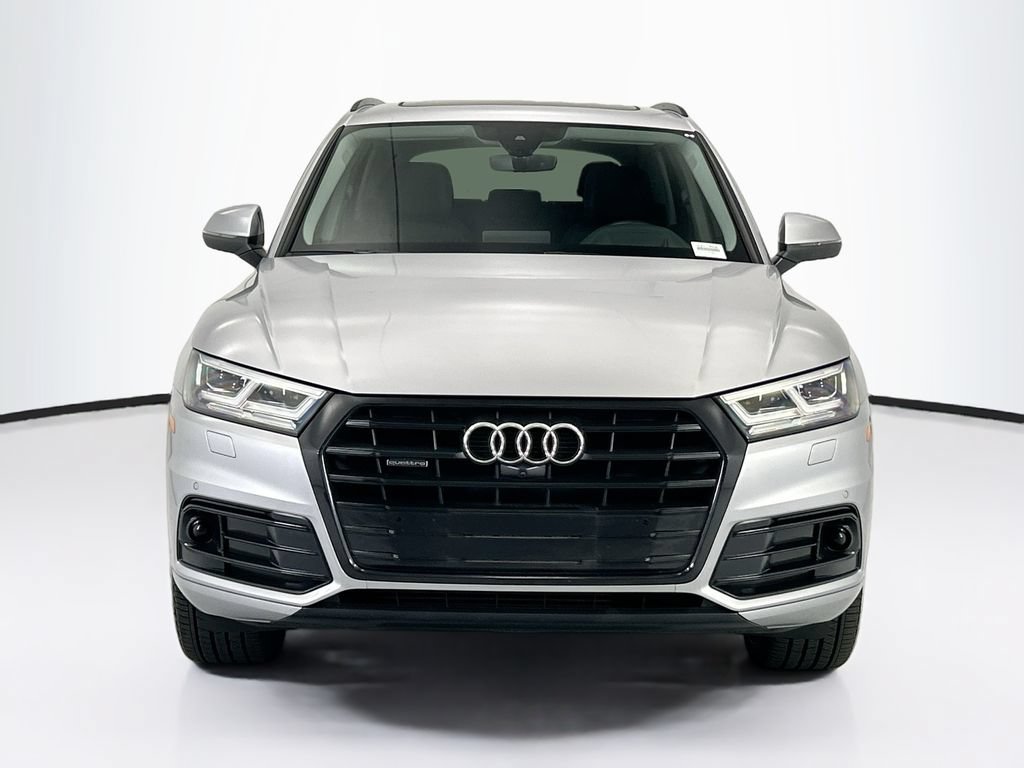 Used 2019 Audi Q5 Prestige w/ Prestige Package AWD/4WD image 2