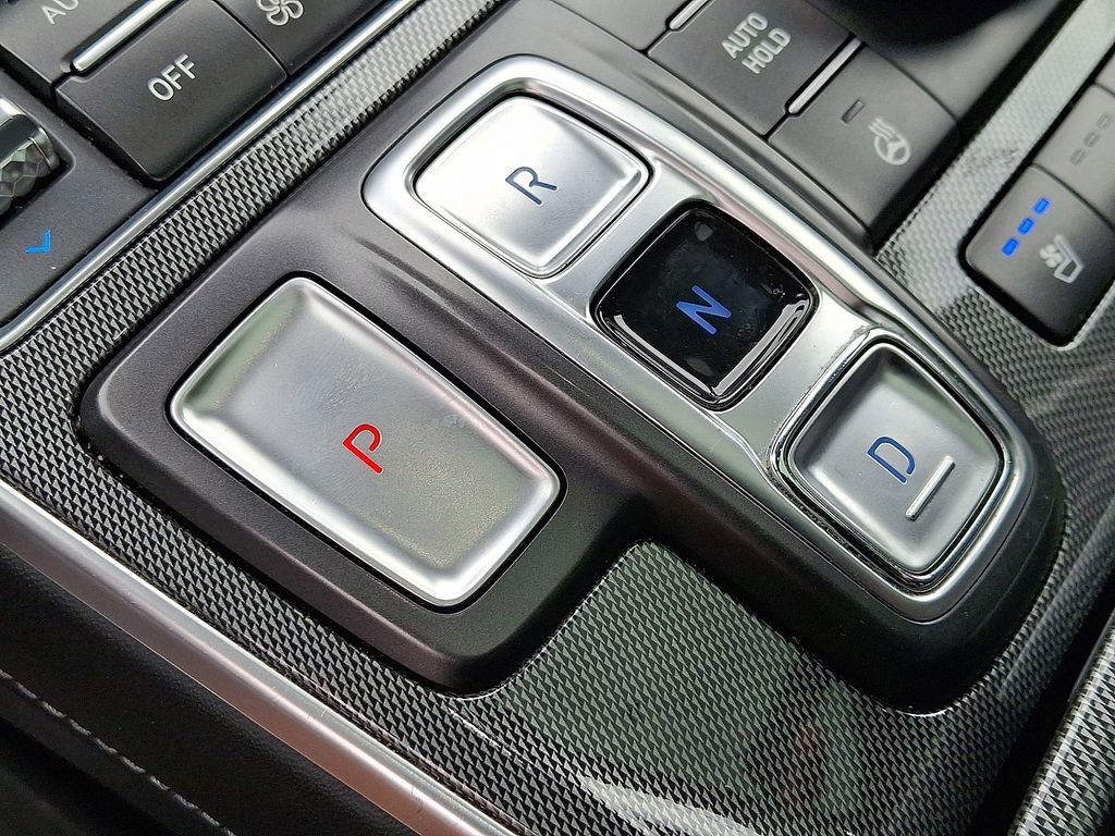 Used 2023 Hyundai Santa Fe Limited image 16