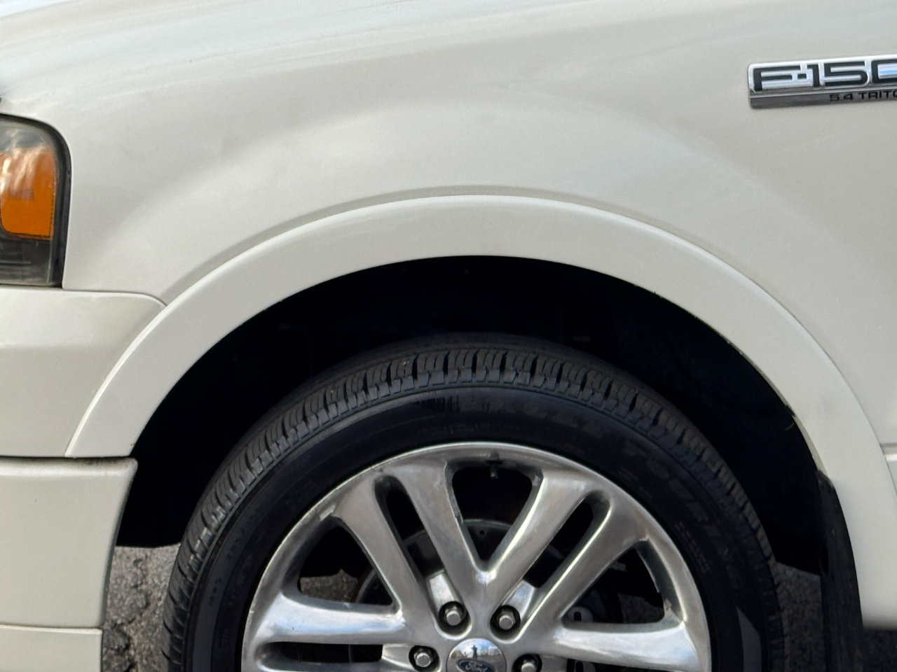 Used 2008 Ford F150 Limited image 25