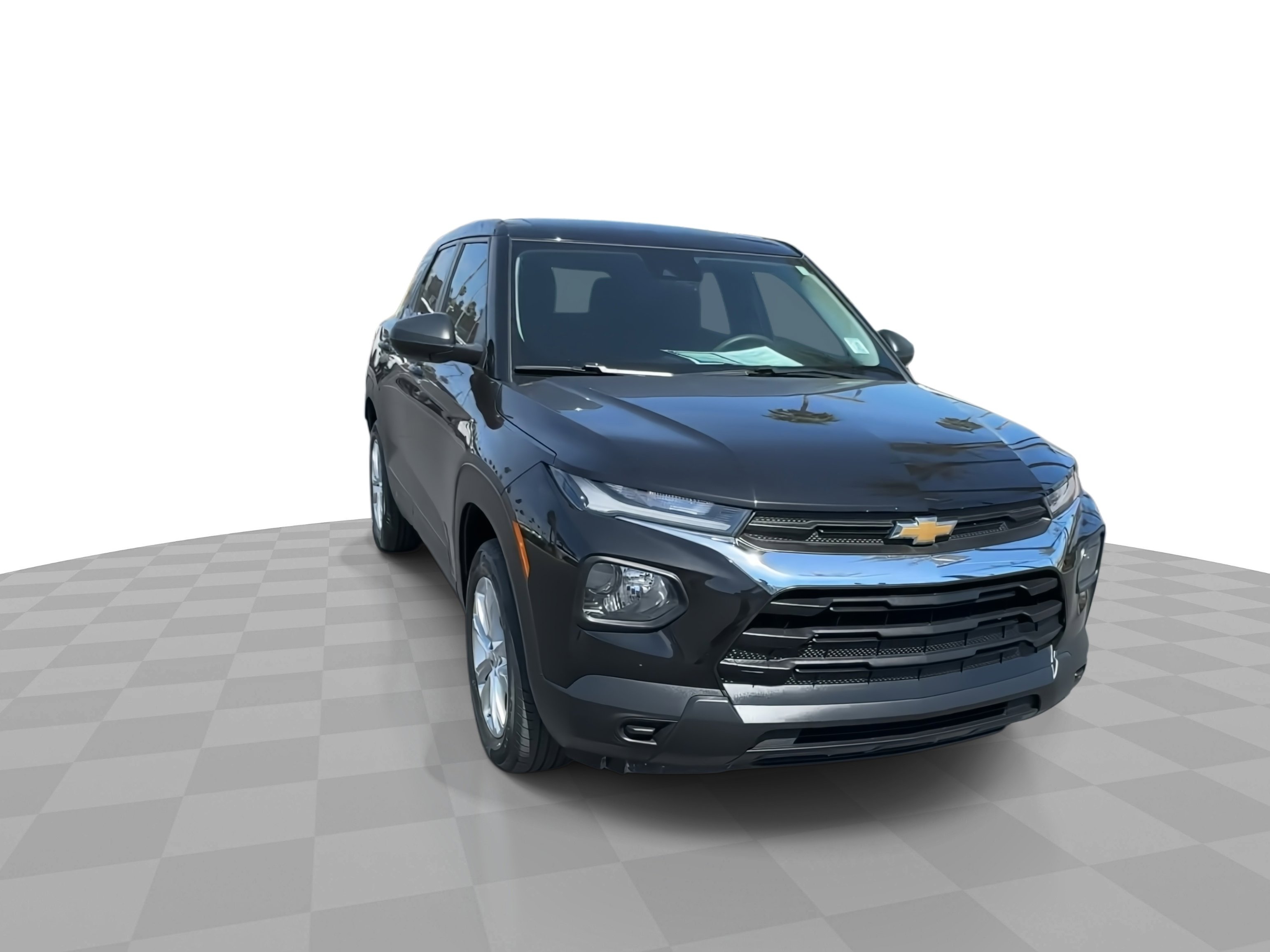Used 2023 Chevrolet TrailBlazer LS AWD/4WD image 3
