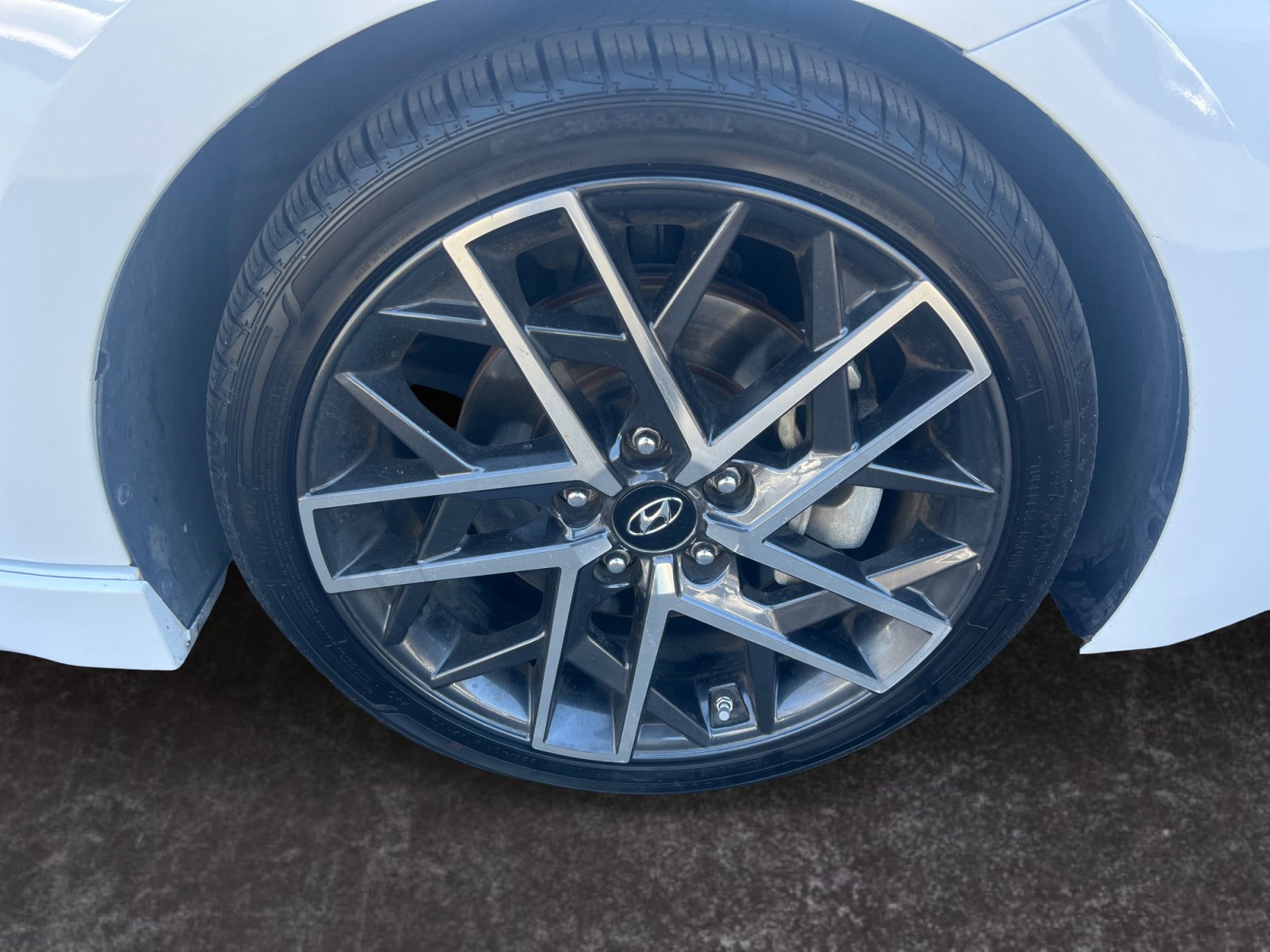 Used 2020 Hyundai Elantra Sport w/ Cargo Package (C1) FWD image 14
