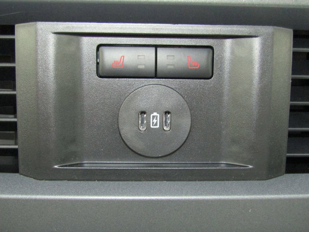 New 2025 Ford F350 Lariat w/ Lariat Ultimate Package image 44