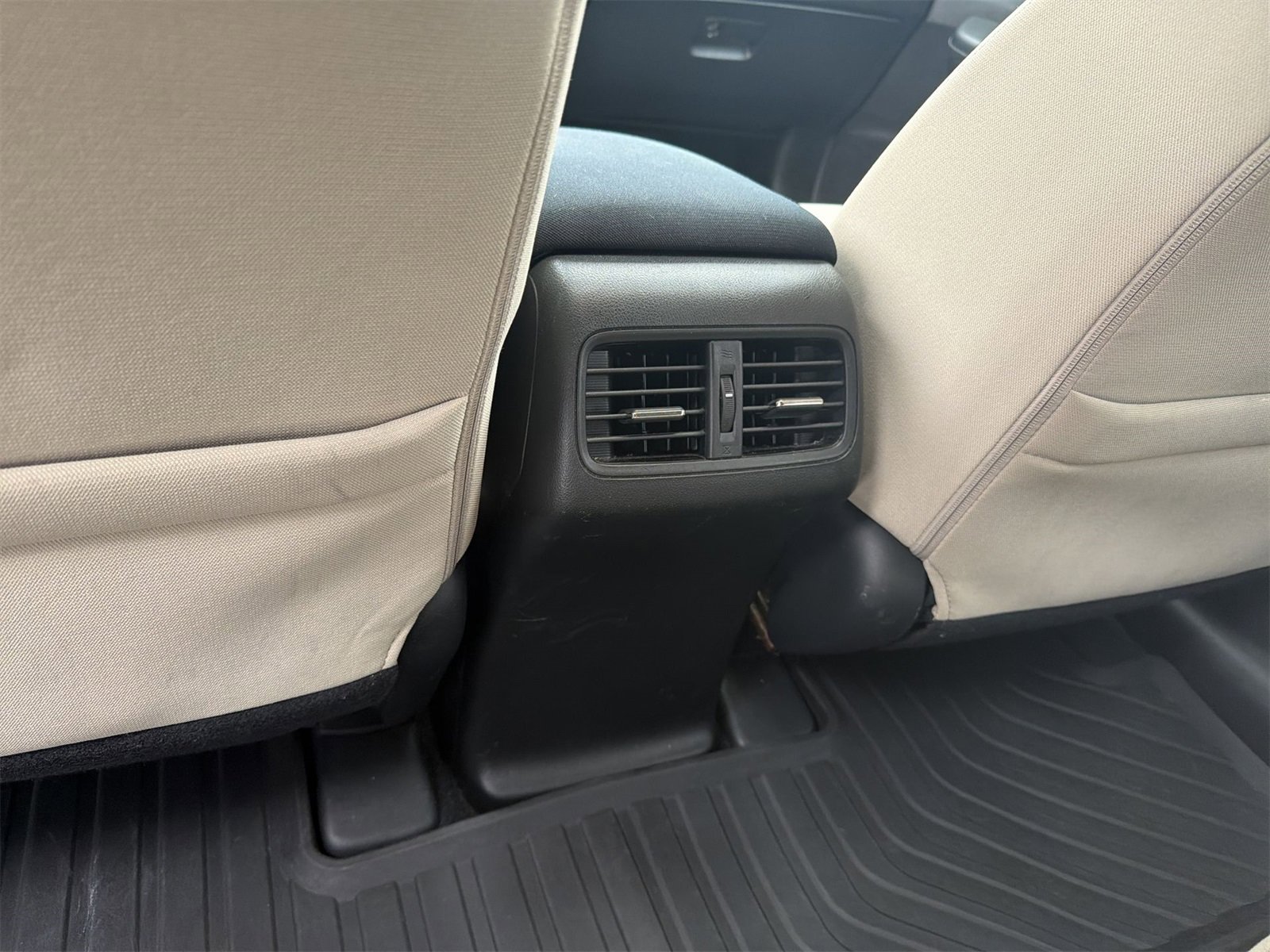 Used 2015 Honda CR-V EX image 22