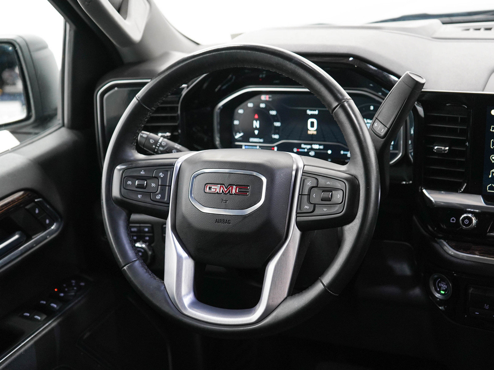 Used 2024 GMC Sierra 1500 Elevation AWD/4WD image 14