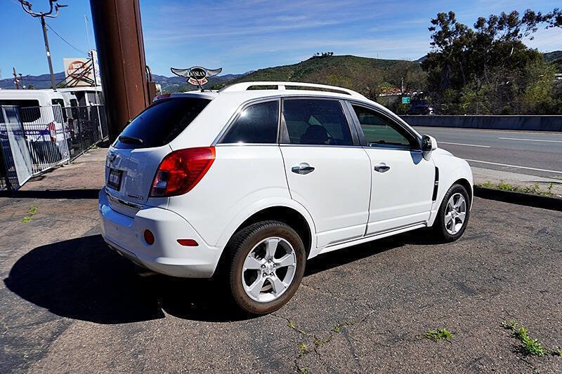 Used 2013 Chevrolet Captiva Sport LTZ FWD image 9