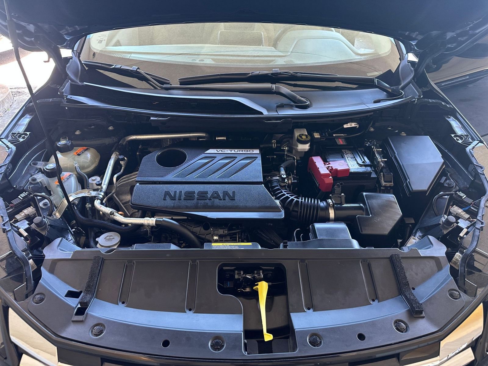 Used 2025 Nissan Rogue SV FWD image 34