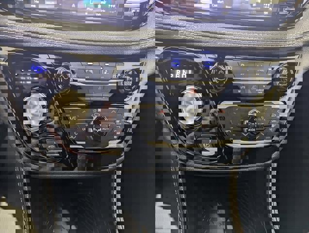 New 2026 Chrysler Pacifica Limited w/ Trailer Tow Group image 49