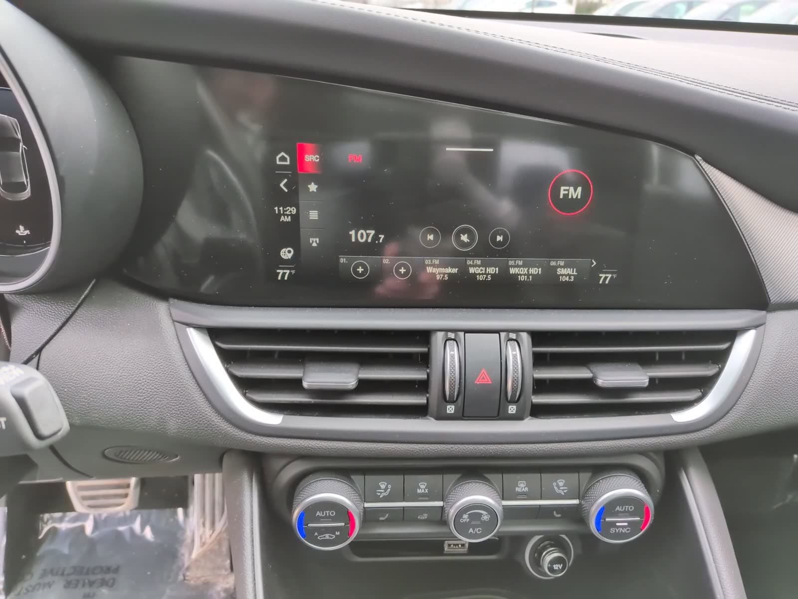 Used 2024 Alfa Romeo Giulia Veloce image 31