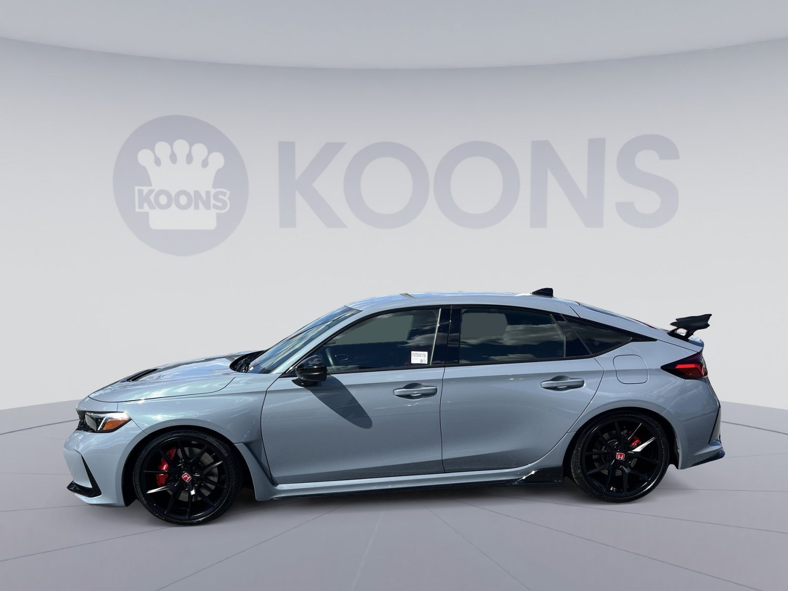 Used 2025 Honda Civic Type R image 2