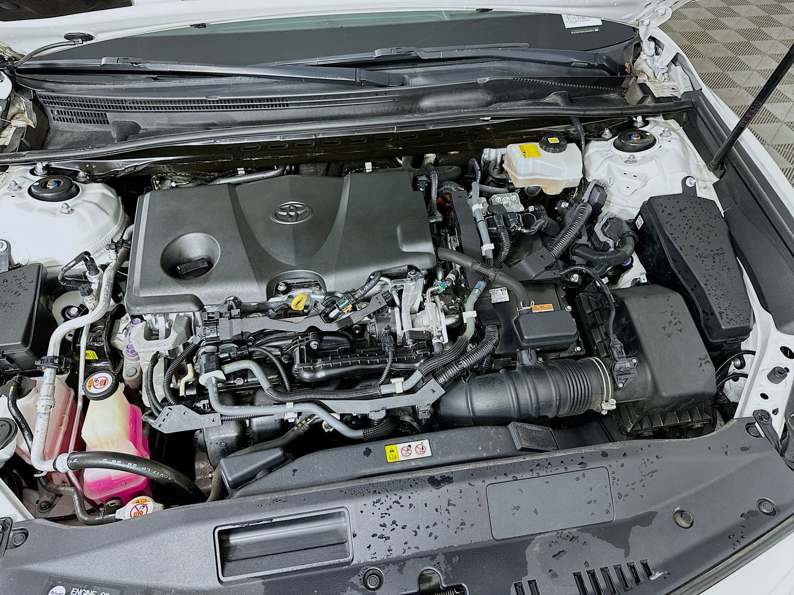 Used 2018 Toyota Camry XLE w/ Audio Package FWD image 31