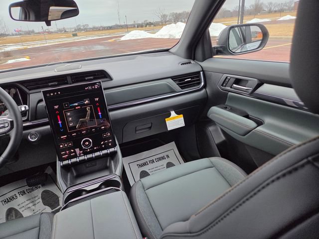 New 2026 GMC Terrain AT4 AWD/4WD image 50