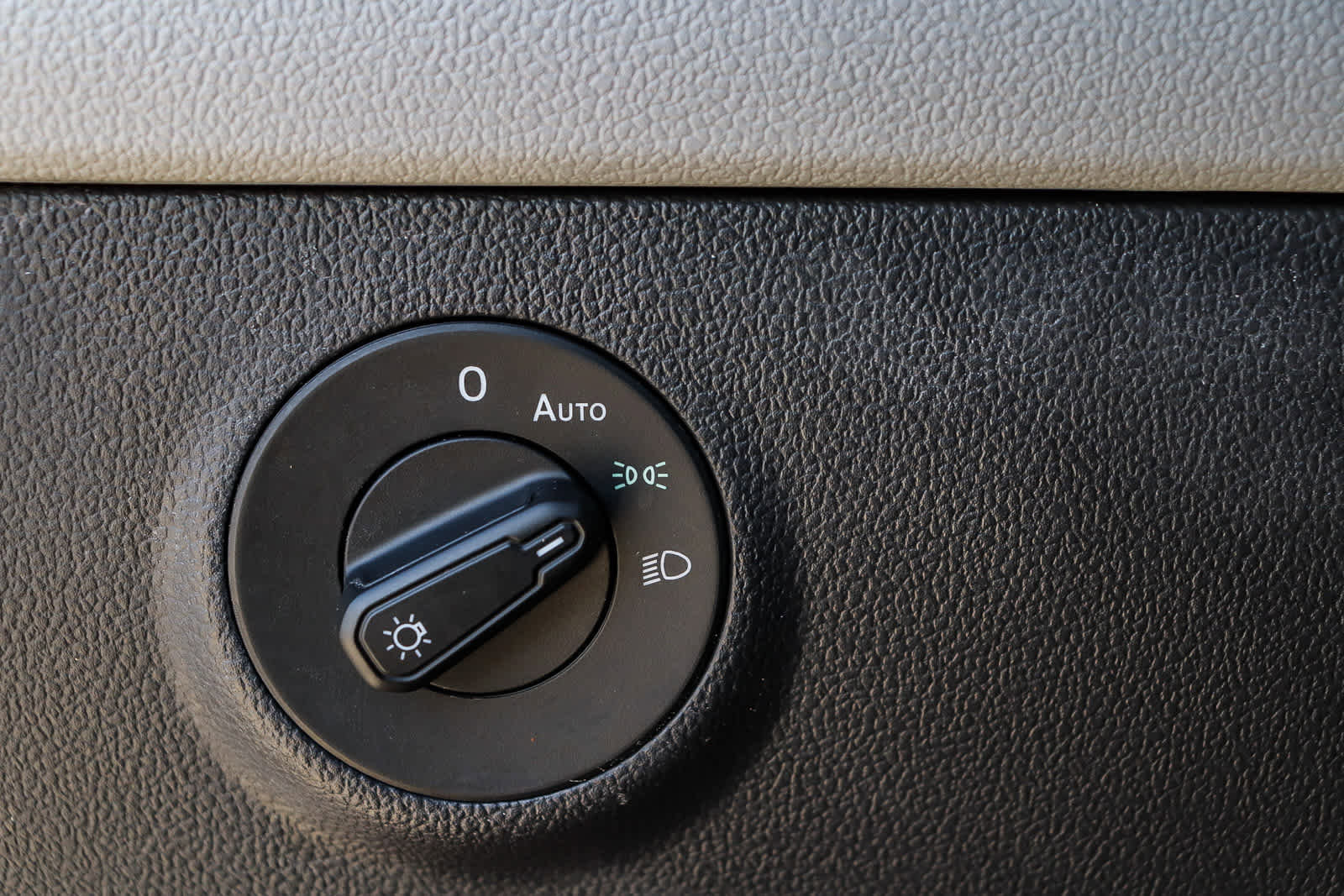 Used 2024 Volkswagen Taos S image 24