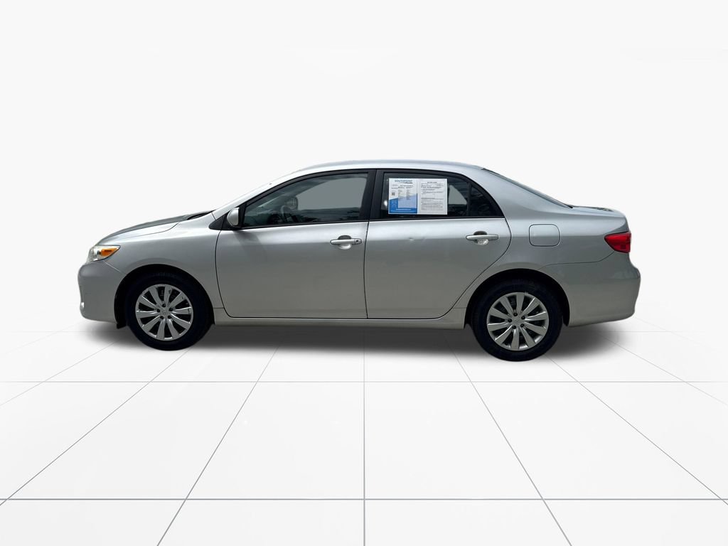 Used 2012 Toyota Corolla LE FWD video 4