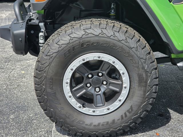 Used 2025 Jeep Wrangler Unlimited Rubicon 392 image 9