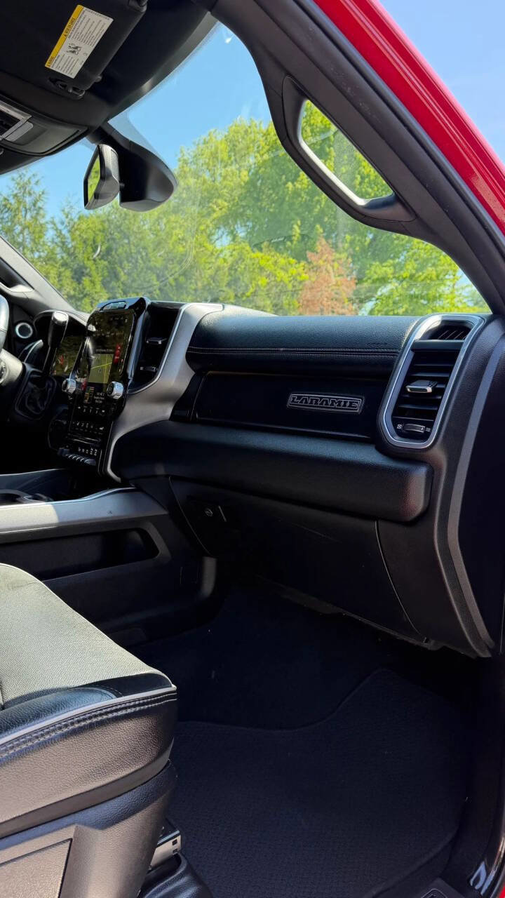 Used 2020 RAM 3500 Laramie image 30