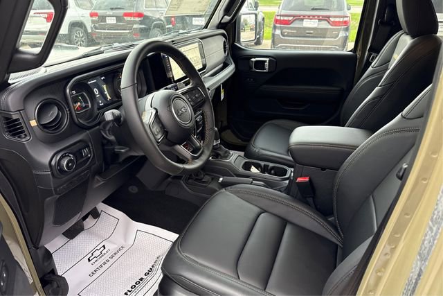New 2025 Jeep Wrangler Unlimited Rubicon 392 image 9