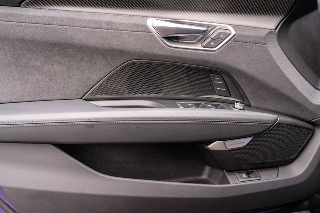 Used 2023 Audi e-tron GT Prestige image 11