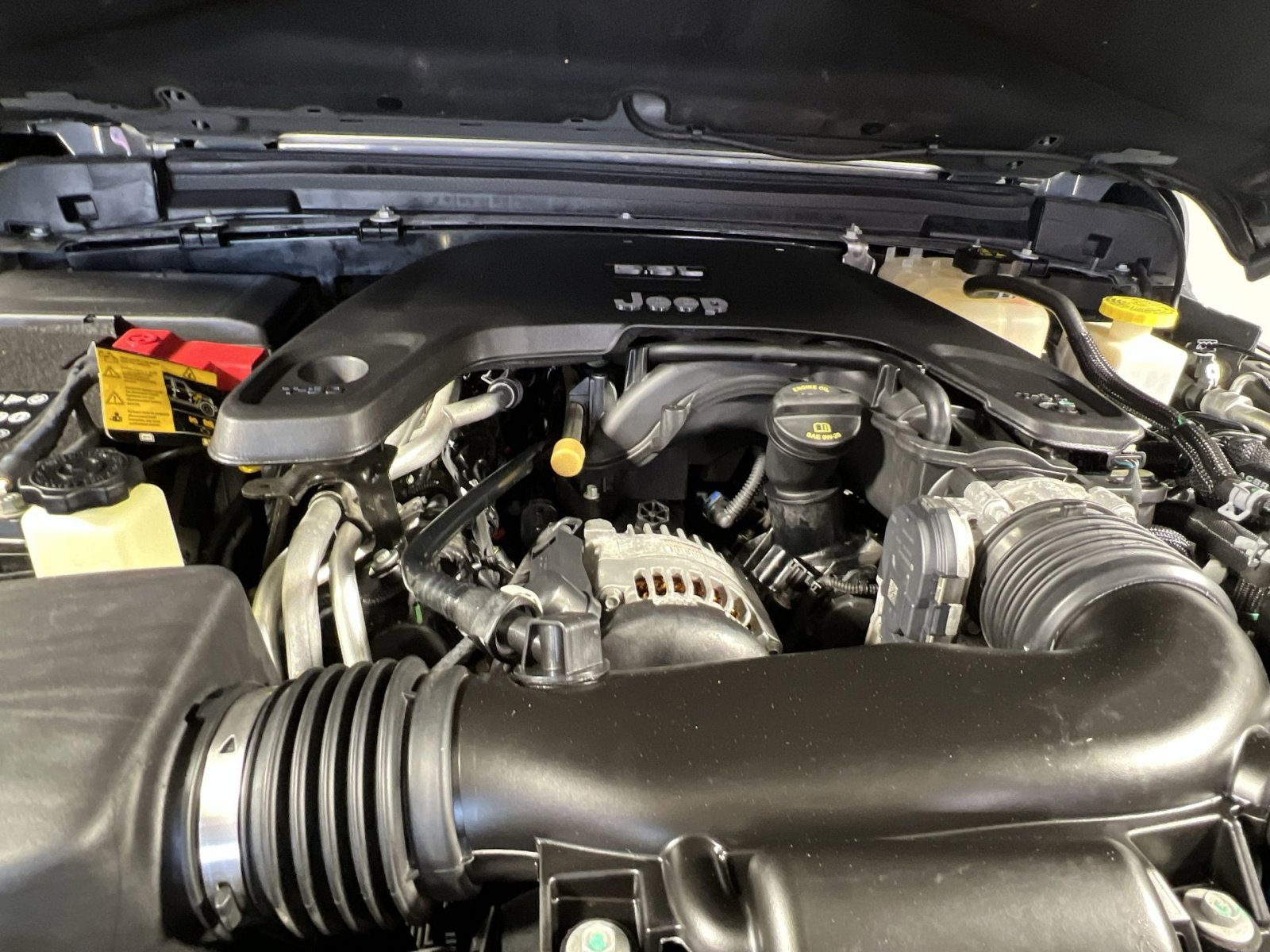 Used 2021 Jeep Gladiator Mojave AWD/4WD image 29