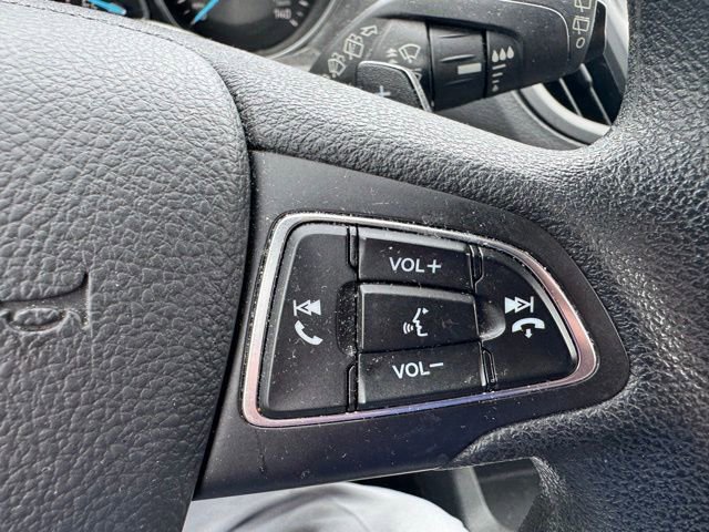 Used 2017 Ford Escape SE AWD/4WD image 18