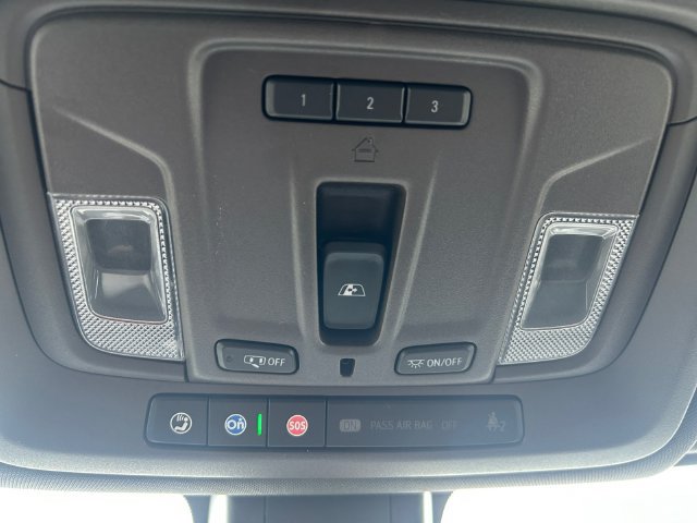 Used 2020 GMC Sierra 1500 SLT w/ SLT Premium Plus Package AWD/4WD image 34