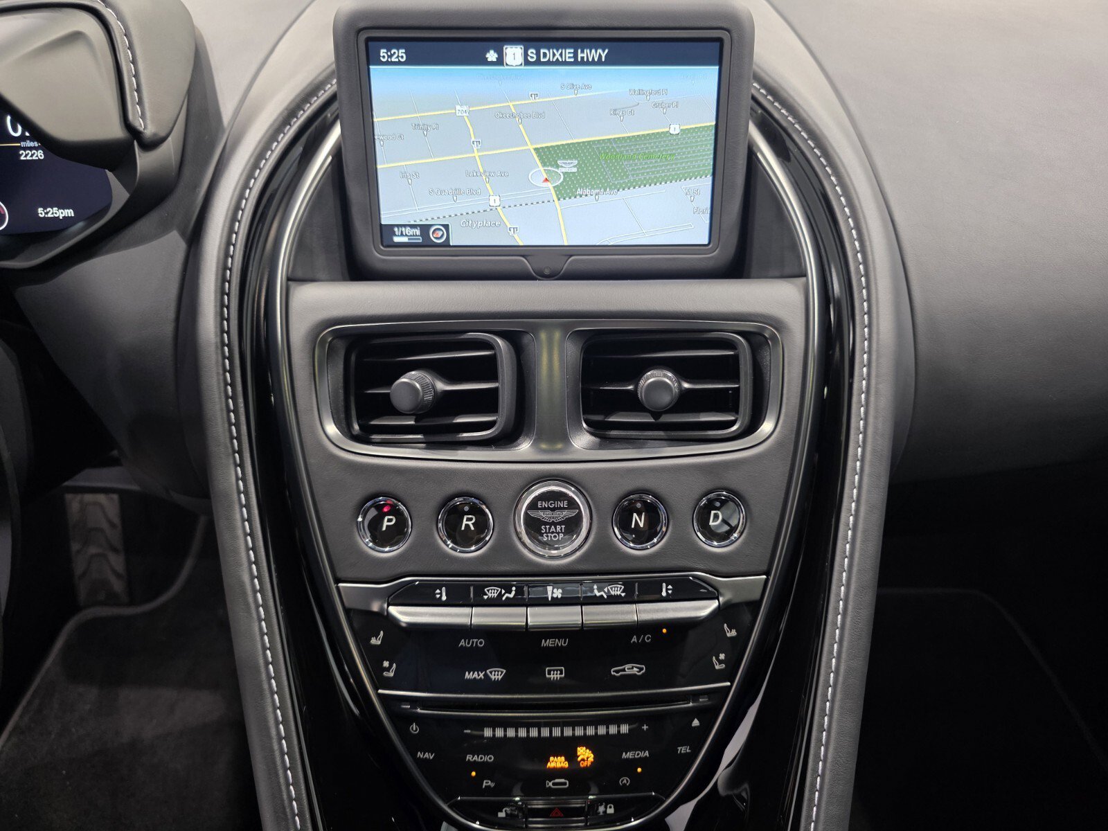 Used 2023 Aston Martin DBS Superleggera image 14