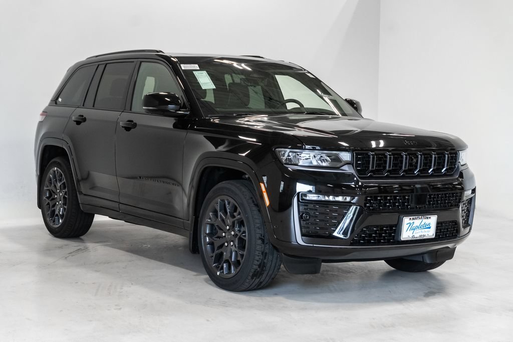 New 2026 Jeep Grand Cherokee Summit w/ Obsidian Package AWD/4WD image 6