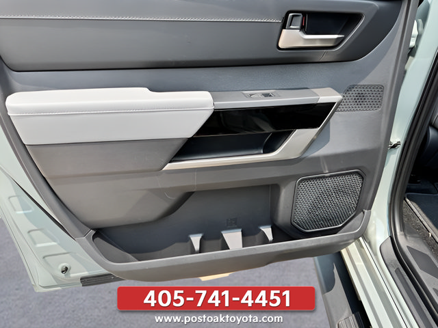 Used 2026 Toyota Tundra Limited AWD/4WD image 27