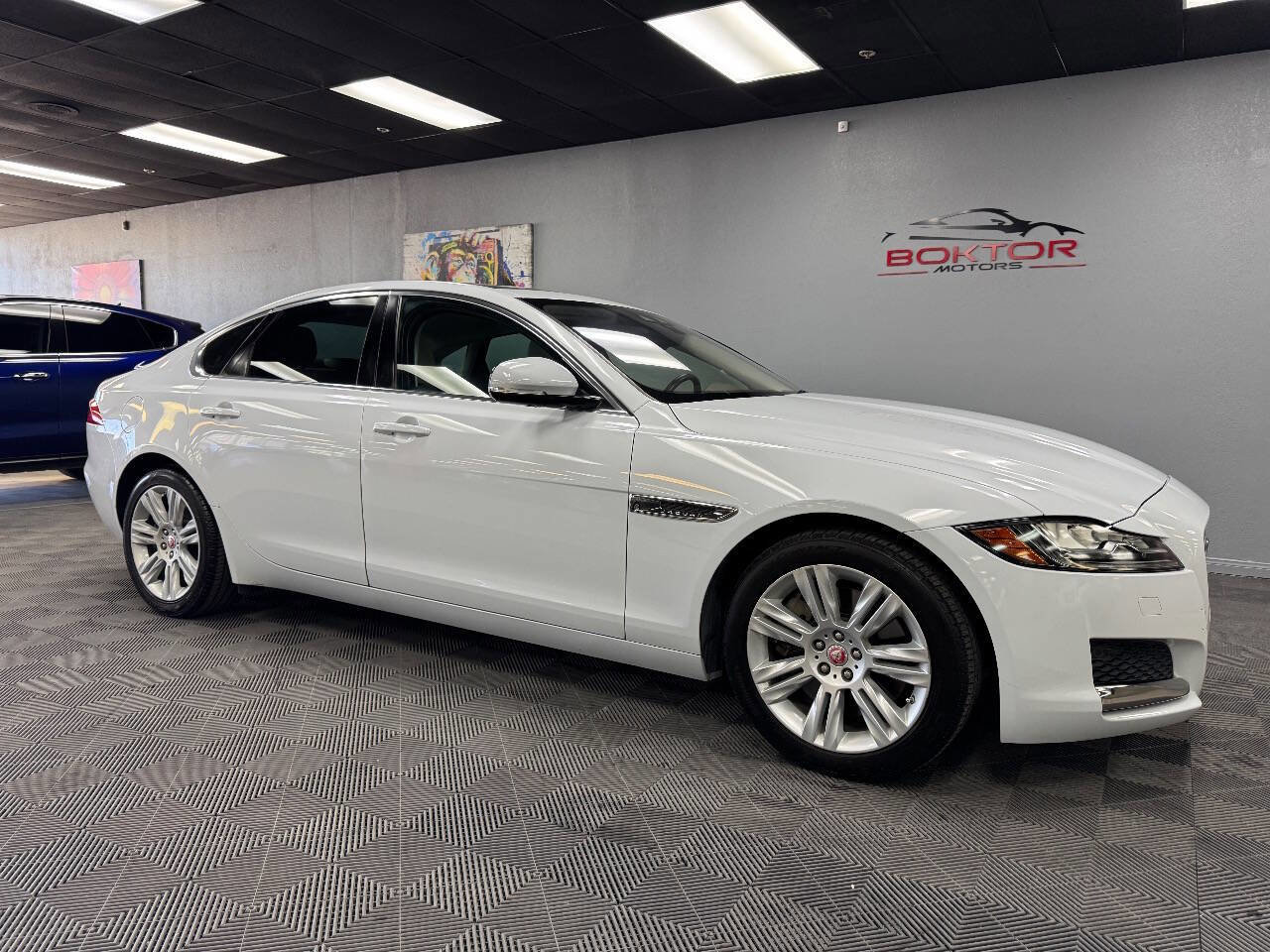 Used 2016 Jaguar XF Premium