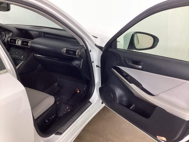 Used 2015 Lexus IS 250 AWD w/ Navigation System Package image 21