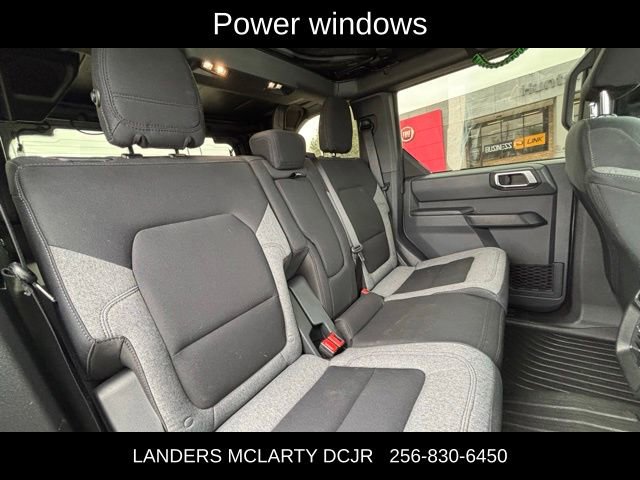 Used 2025 Ford Bronco 4-Door image 14