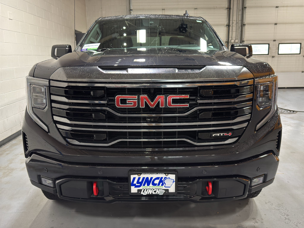 Used 2024 GMC Sierra 1500 AT4 w/ Technology Package AWD/4WD image 8