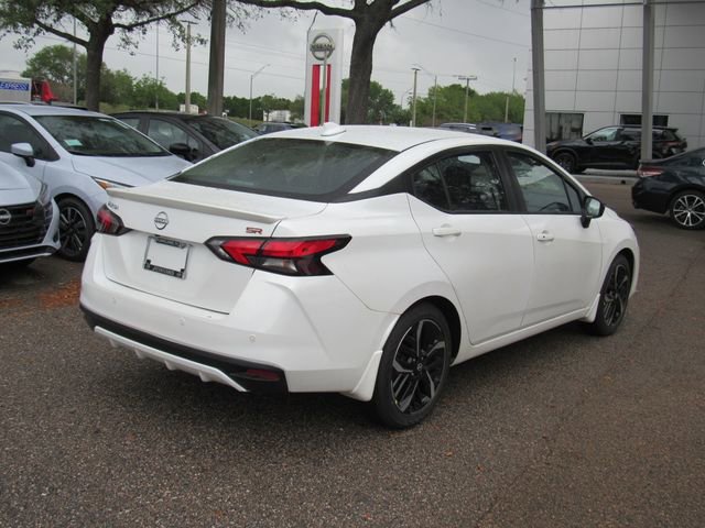 New 2025 Nissan Versa SR w/ Trunk Package image 3