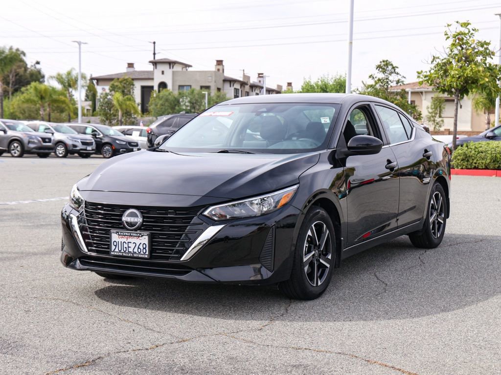 Used 2025 Nissan Sentra SV image 8