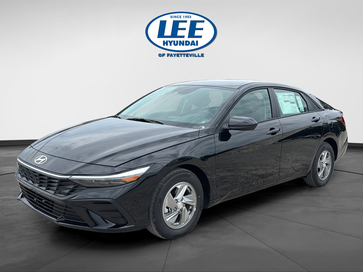 New 2026 Hyundai Elantra SE FWD image 7