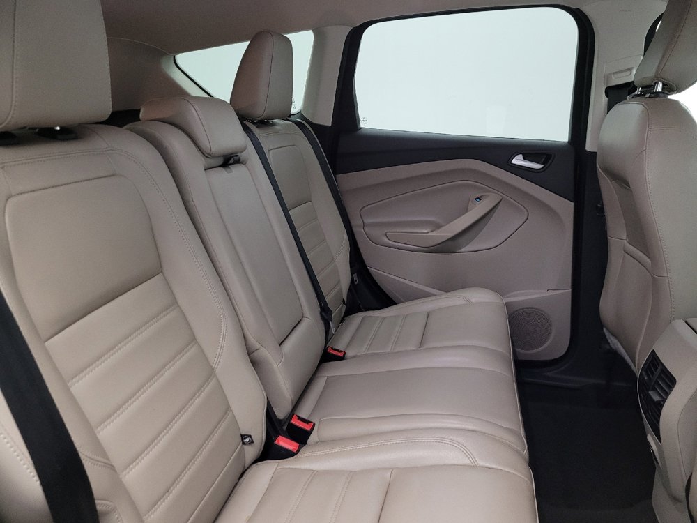 Used 2019 Ford Escape SEL image 19