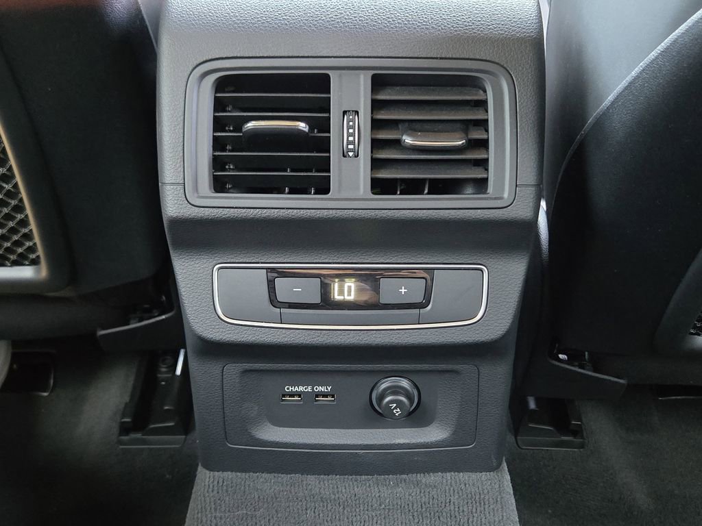 Certified 2023 Audi SQ5 Premium Plus w/ Premium Plus Package image 38