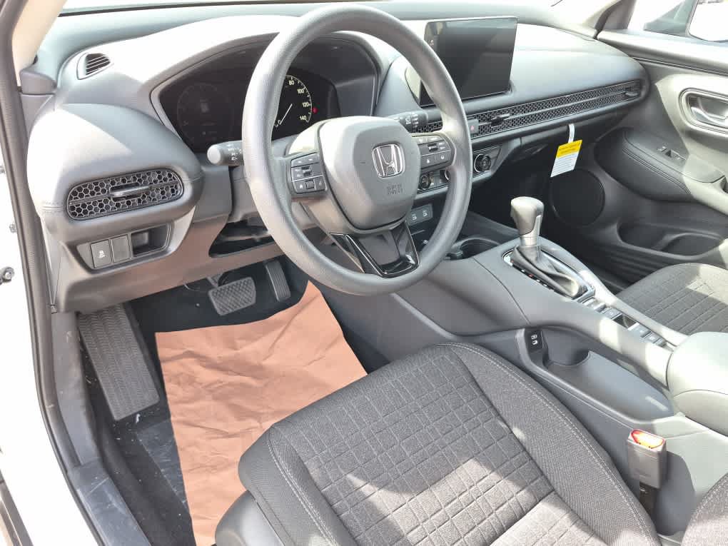 New 2027 Honda HR-V LX image 11