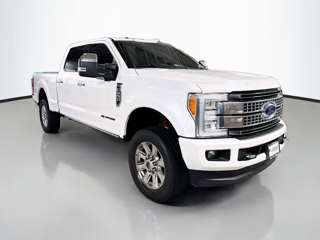 Used 2017 Ford F250 Platinum w/ Platinum Ultimate Package image 3